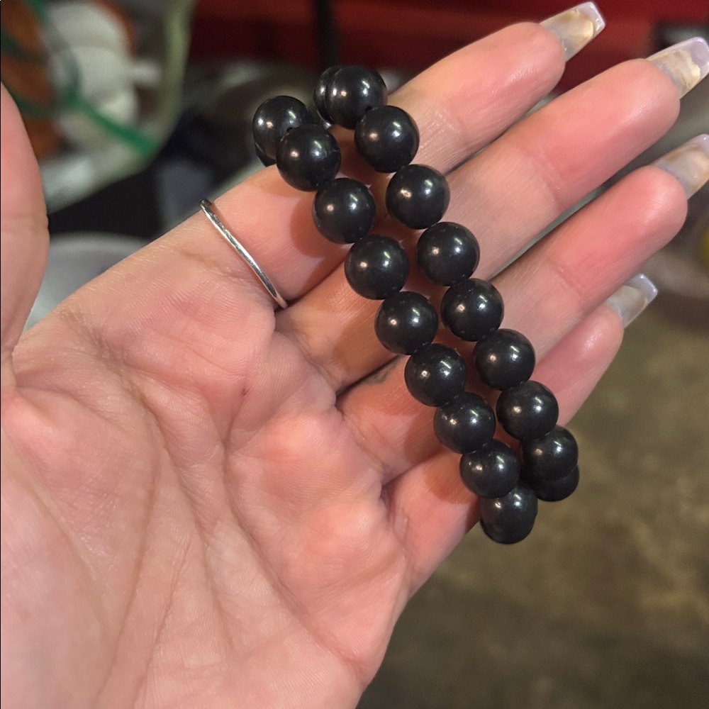 Shungite (single)